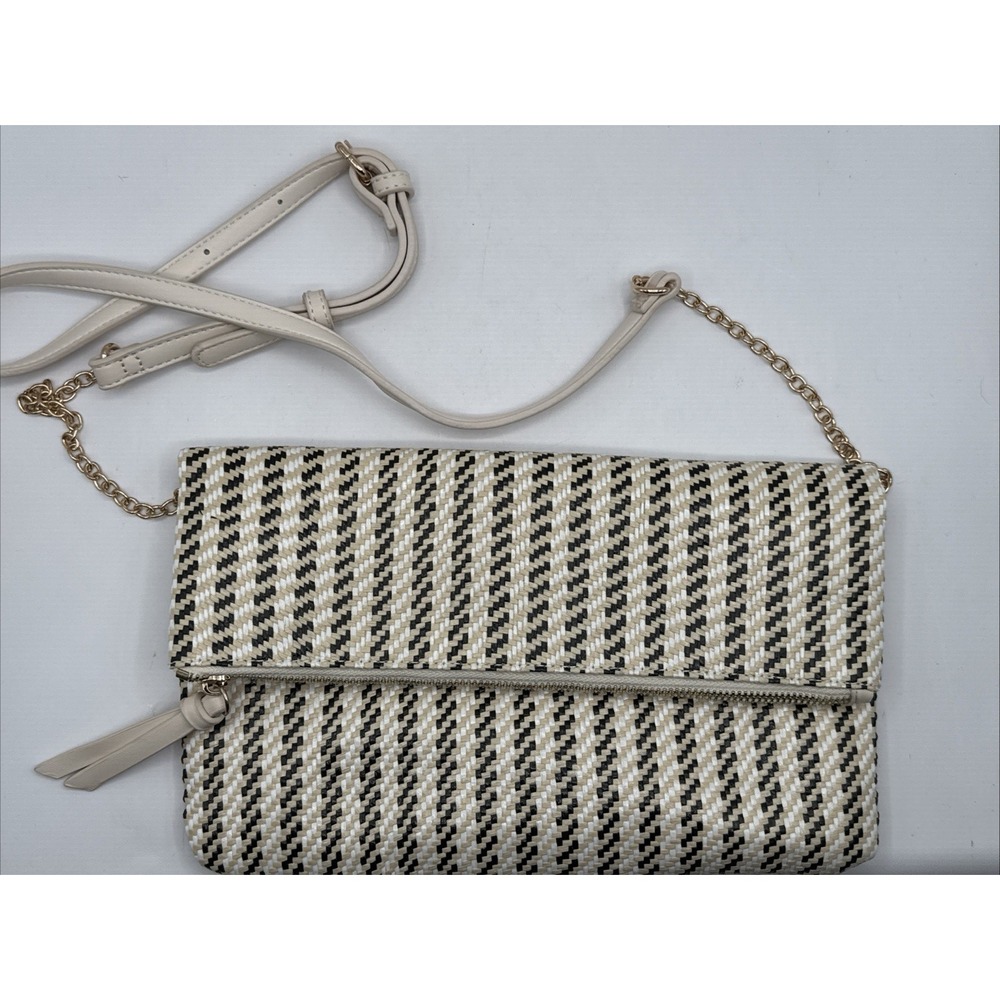 Moda Luxe Straw Cream Black White Foldover Clutch Crossbody Bag Resort Vacation - Picture 4 of 10